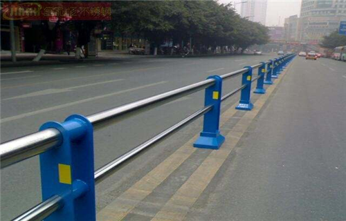道路304不銹鋼復(fù)合管護欄 0.6m 藍色